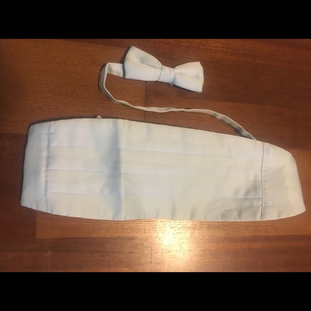 Men’s bow tie & cummerbund set Baby Blue